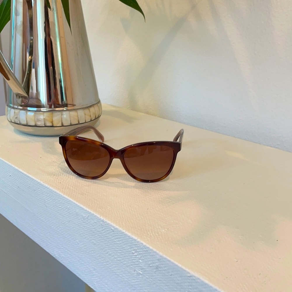 Marc Jacobs Sunglasses - tortoise shell